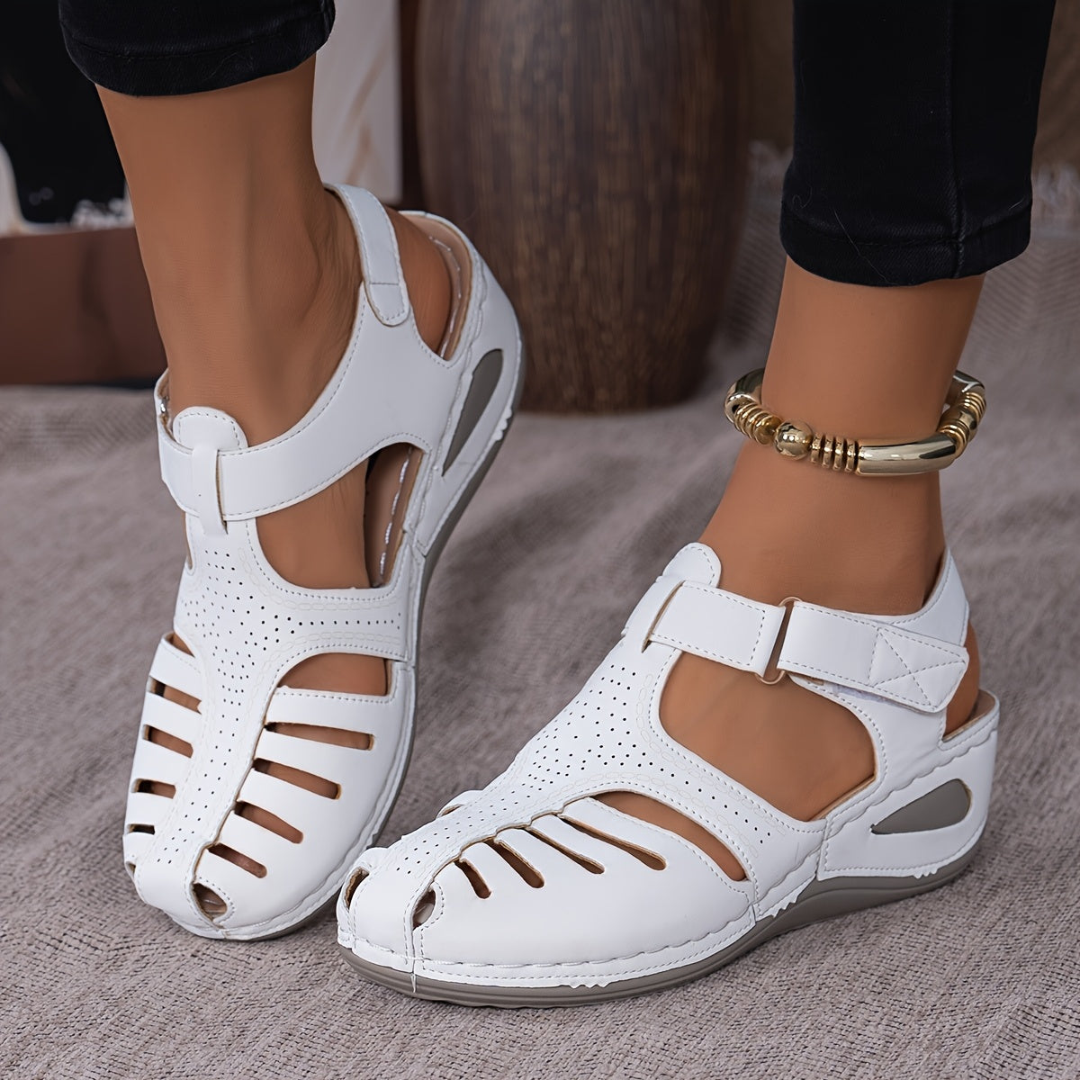 Ladies' comfortable wedge sandals, lightweight and comfortable in eleven colors