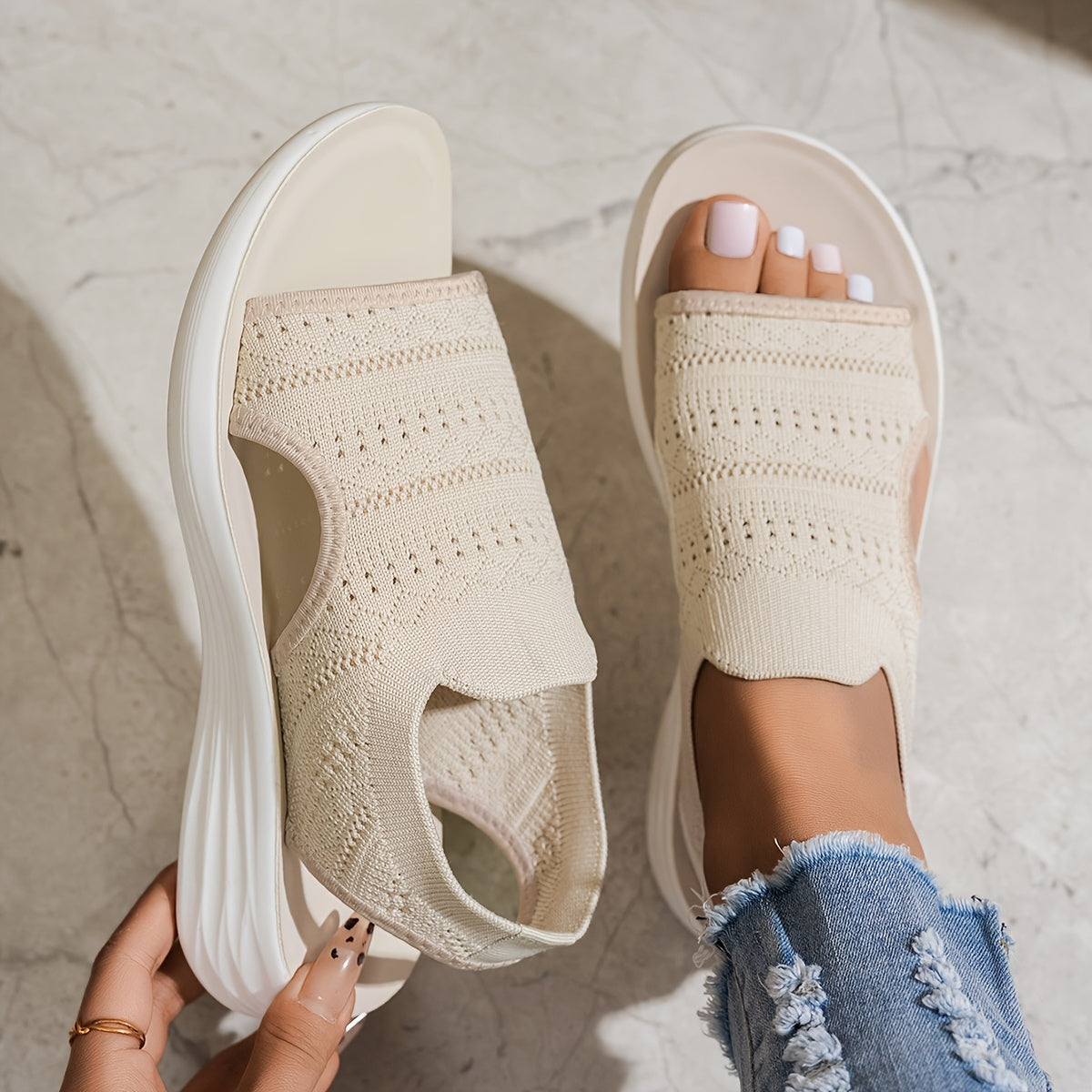[Comfortable Sandals] Comfortable Women's Summer Open-Toe Running Sandals | Breathable Fabric Slide Sandals with Cushioned PU Sole for Beach, Swimming & Casual Wear - Black, Slipon Footwear, Synthetic Synthetic Leather Insole, Minimalist Design