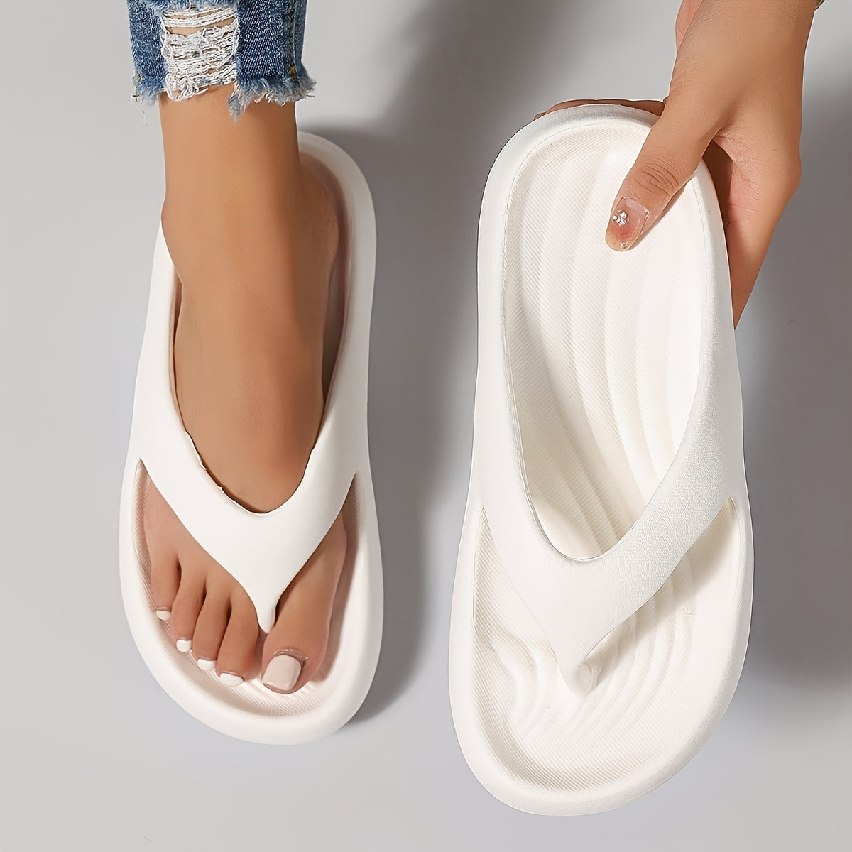 [Non-Slip EVA Flip Flops] Lightweight Non-Slip Women's EVA Flip Flops | Comfortable Breathable Design, Durable EVA Material for Beach, Bathroom & Daily Use | Easy Slip-On Home & Outdoor Slippers, Beach Shoes, Minimalist Shoe Design, Soft Texture Footwear
